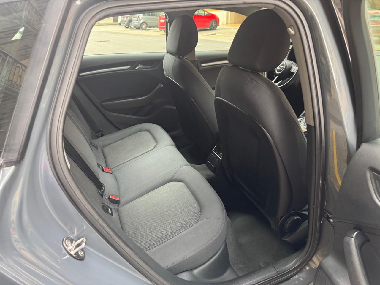 Audi A3 Sportback SPB 35 TDI S tronic 2.0d 150cv