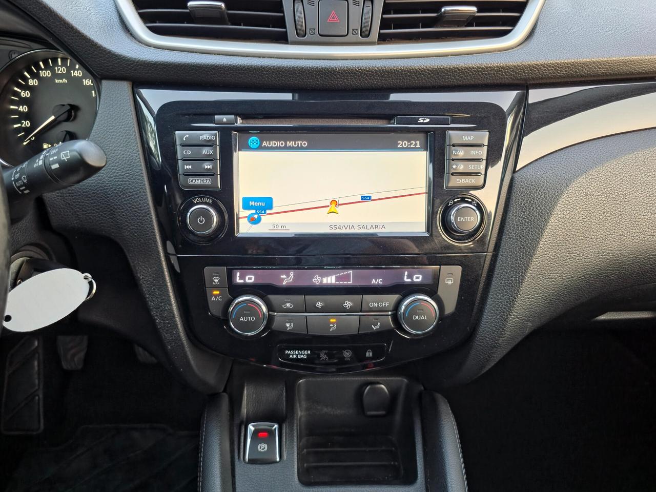 Nissan Qashqai 1.5 dCi Tekna 110-CV E5B Manuale NEO 2014
