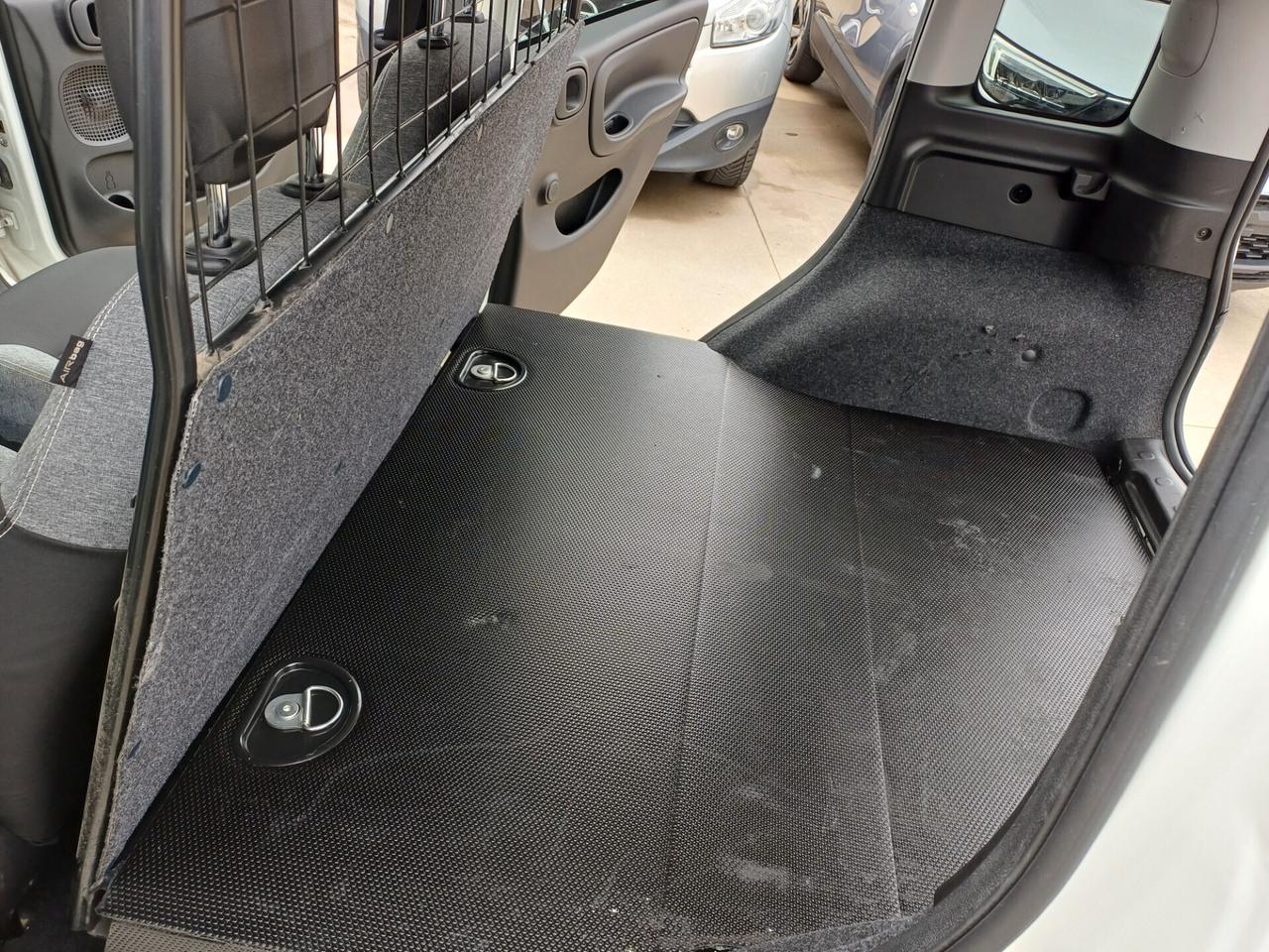 Fiat Panda 1.0 Hybrid Pop Van 2 posti