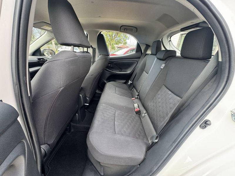 Toyota Yaris Hybrid Active MY24