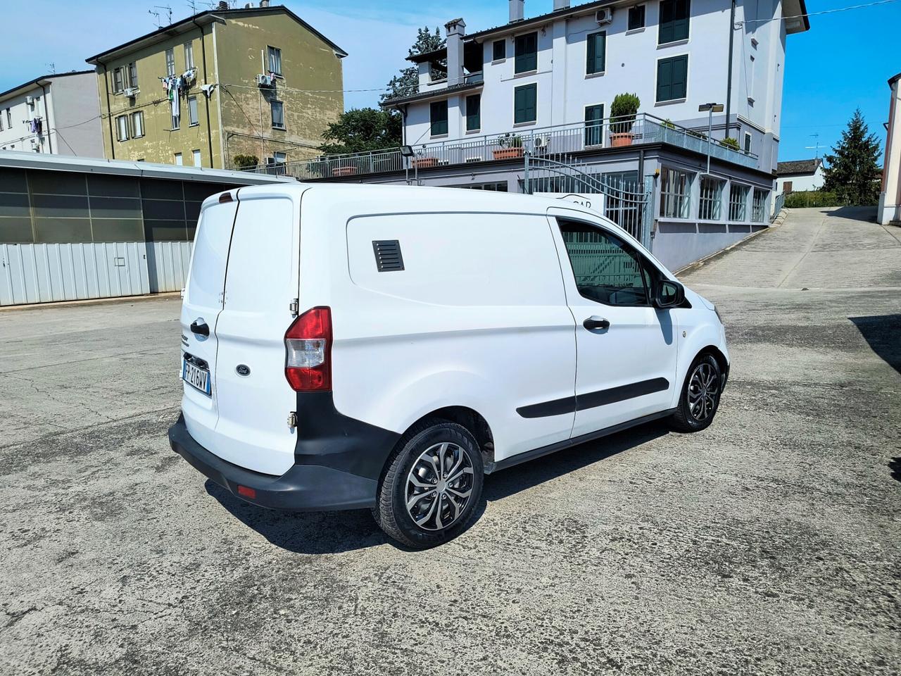 Ford Transit Courier 1.5 TDCi 100CV Van Trend EURO 6B