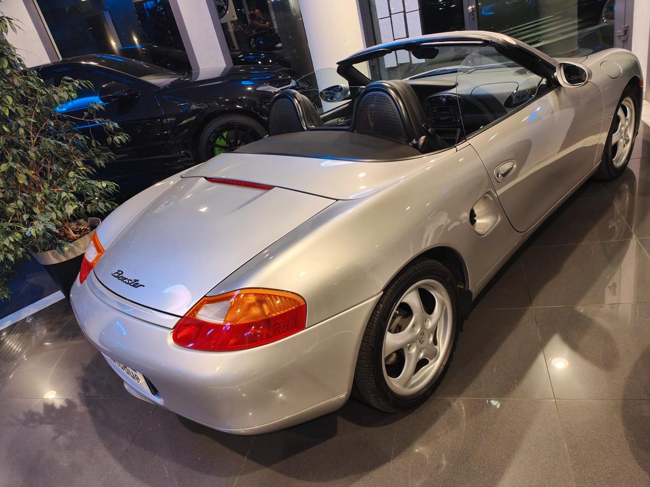 Porsche Boxster 986 2.7
