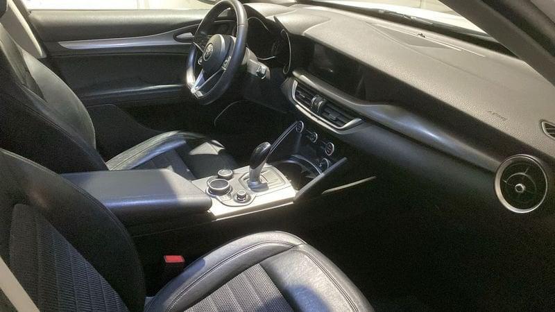 Alfa Romeo Stelvio Stelvio 2.2 Turbodiesel 180 CV AT8 RWD Executive