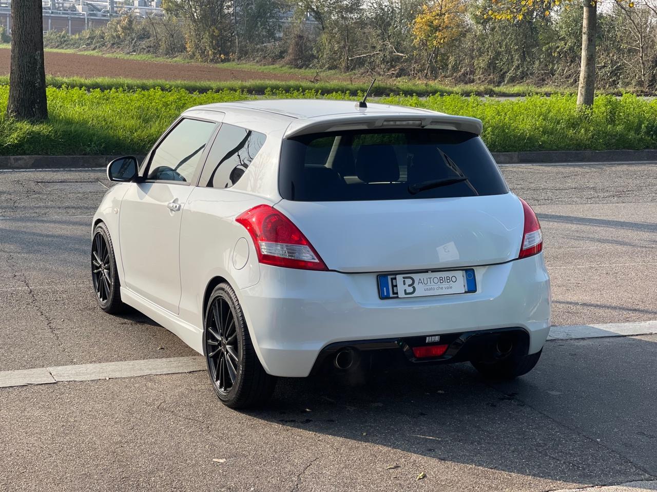 Suzuki Swift 1.6 VVT 3 porte Sport