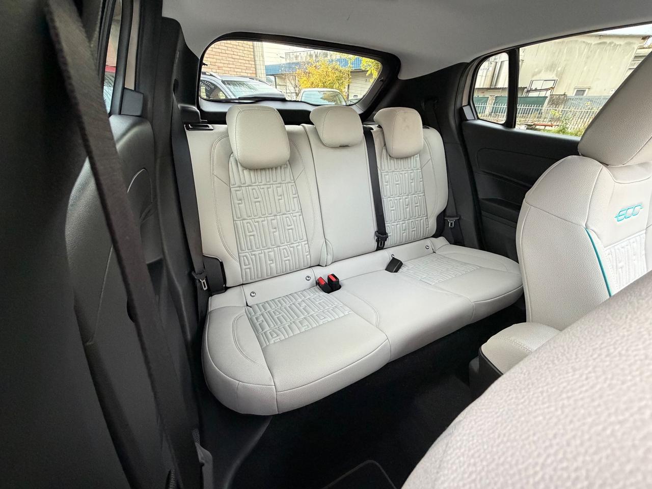 Fiat 600 Hybrid 100 CV DCT MHEV La Prima