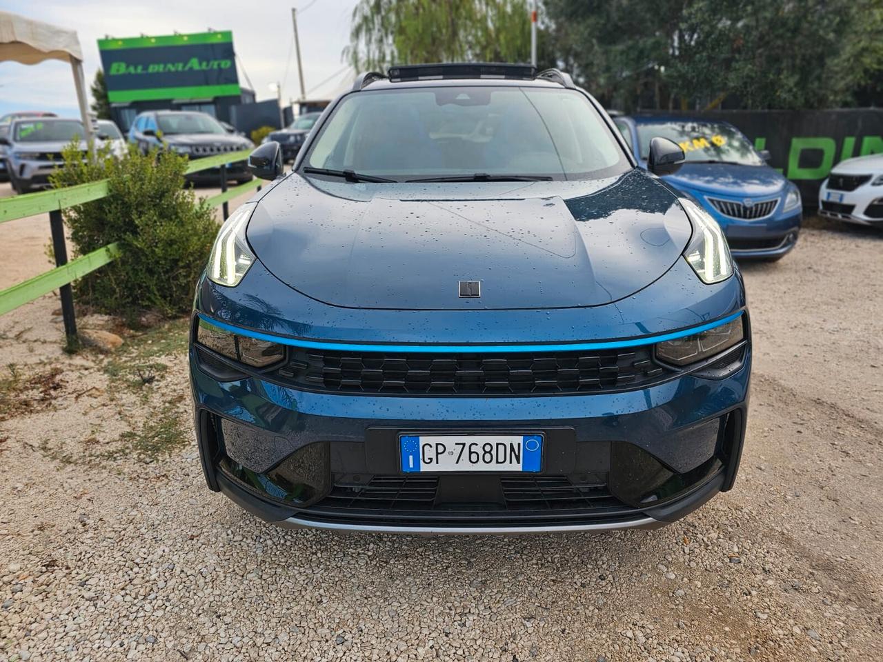 Lynk&co 01 1.5 td phev