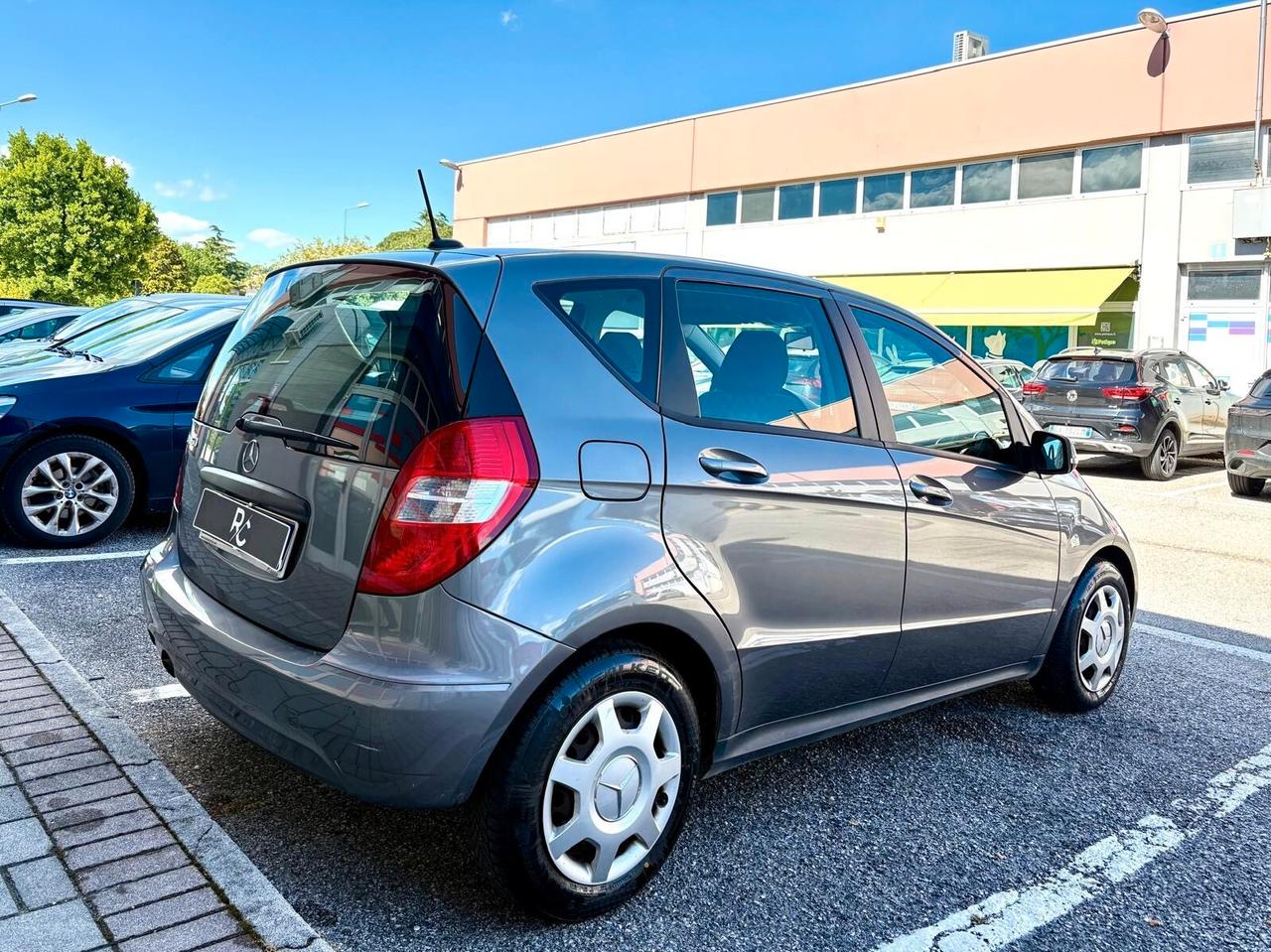 Mercedes classe A160 neopatentati