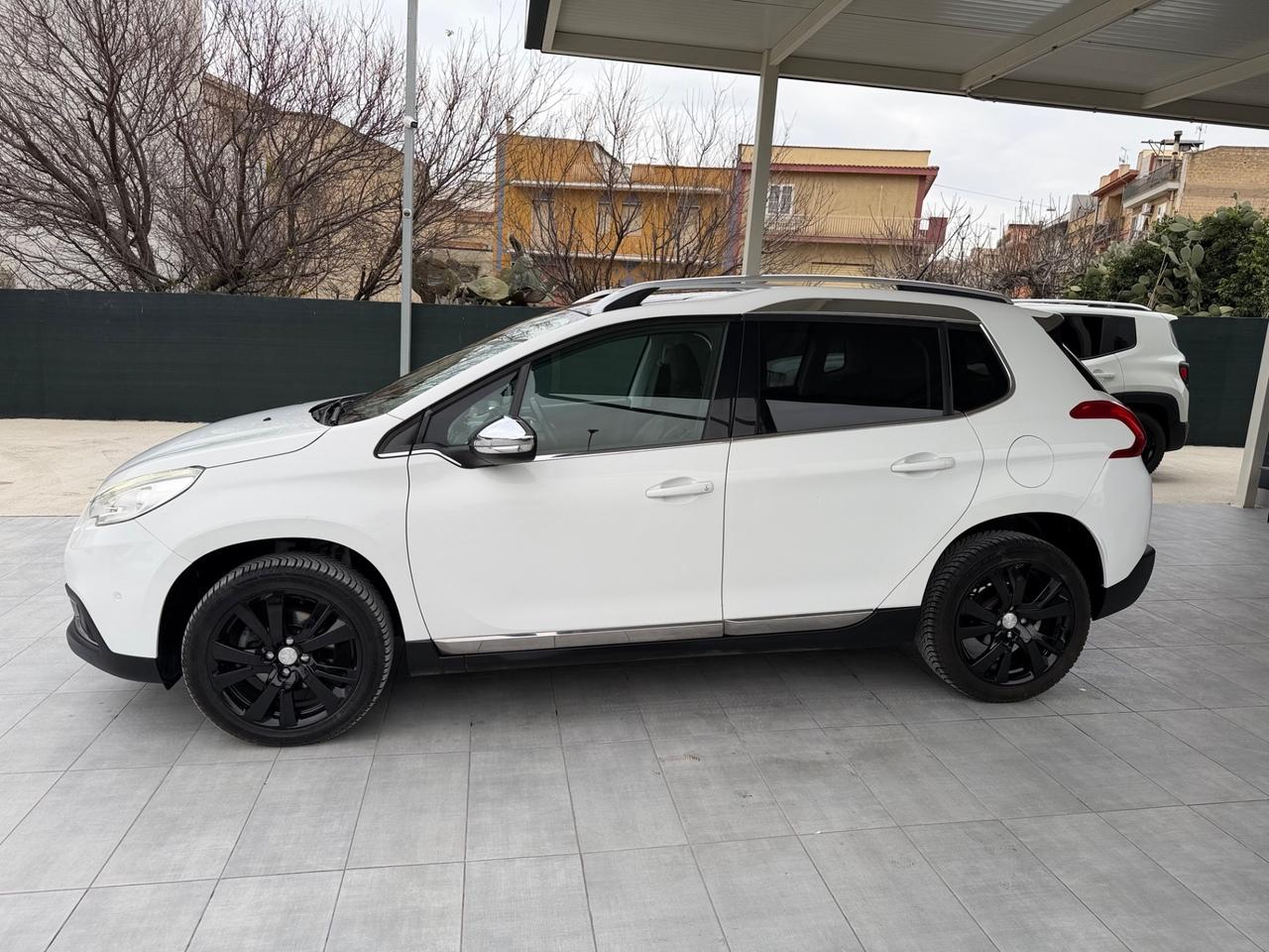 Peugeot 2008 1.6 e-HDi 115 CV Stop&Start Allure