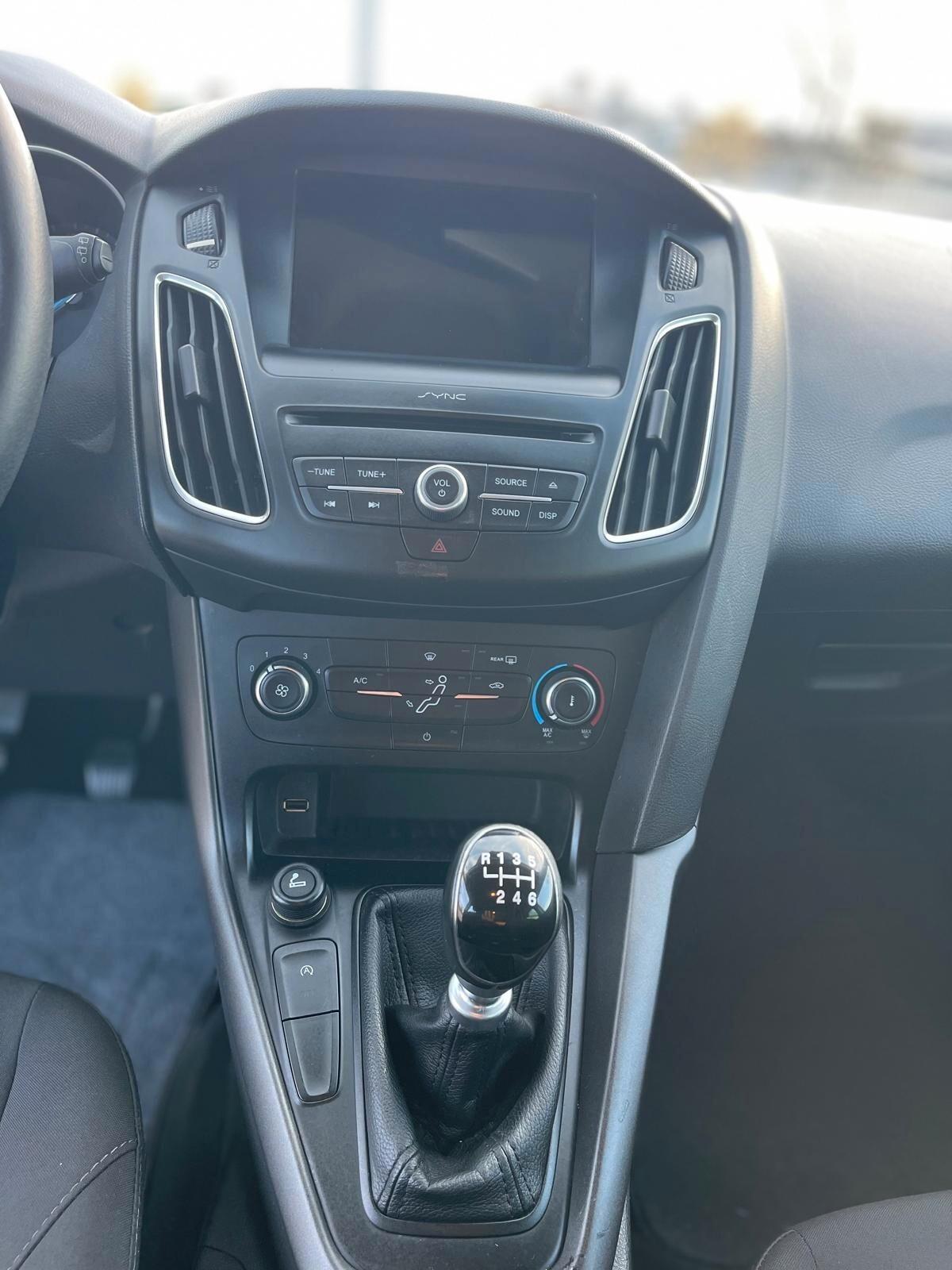 Ford Focus 1.5 TDCi 120 CV SW Business N1