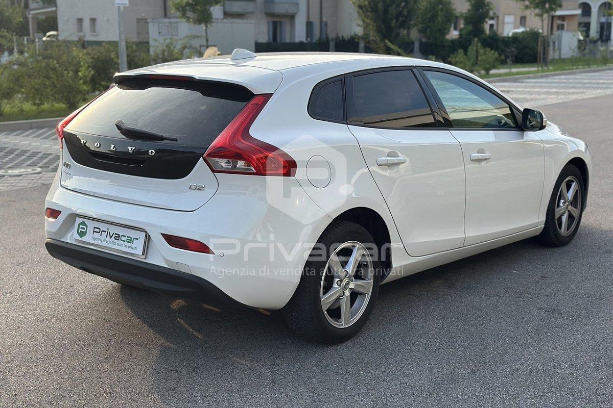 VOLVO V40 D2 Business