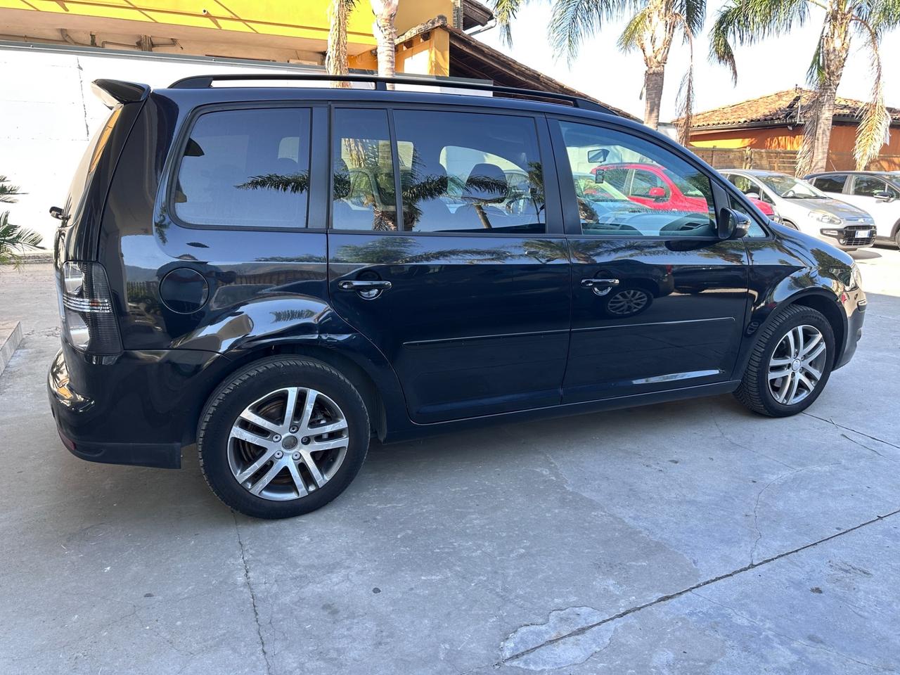 Volkswagen Touran 1.6 Conceptline Bifuel GPL