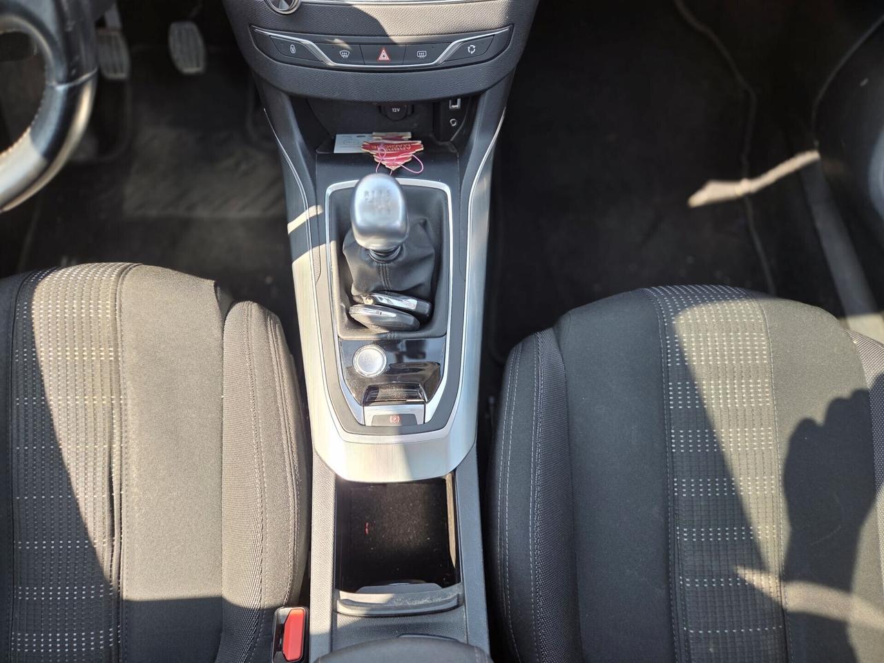 Peugeot 308 BlueHDi 120 S&S Allure