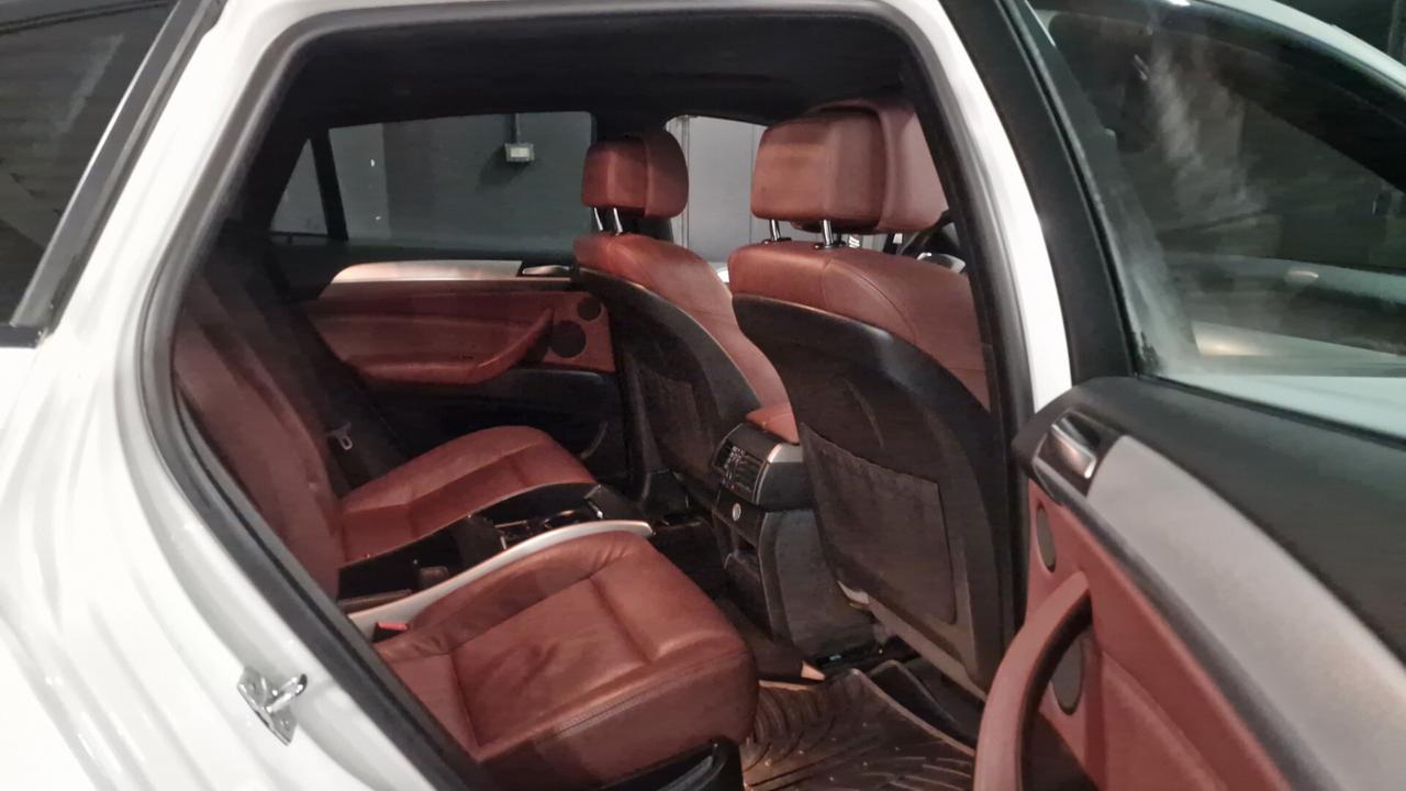 Bmw X6 xDrive35d Attiva