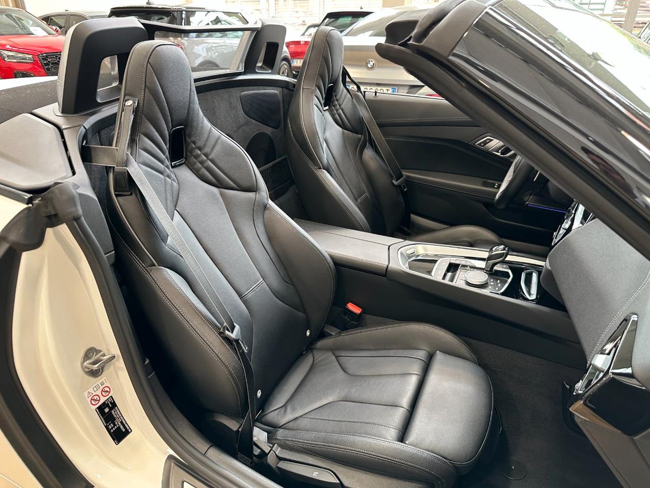 BMW Z4 sdrive 20i Msport auto-Head Up-Freni M-Pelle-Camera-Carplay