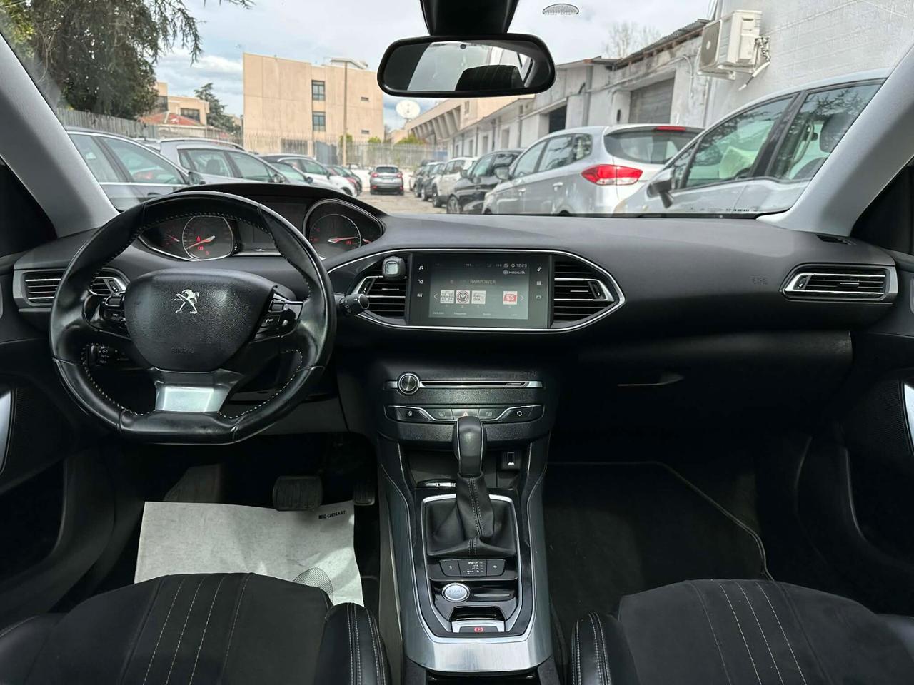 Peugeot 308 BlueHDi 120 S&S EAT6 Allure