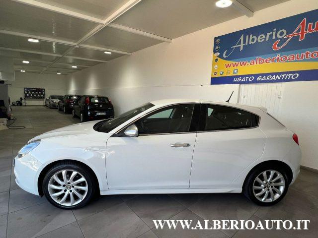 ALFA ROMEO Giulietta 1.6 JTDm-2 105 CV Distinctive