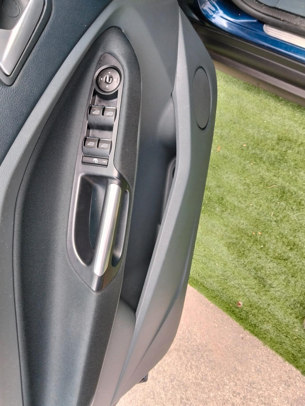 Ford C-Max 1.6 TDCi 115CV Titanium