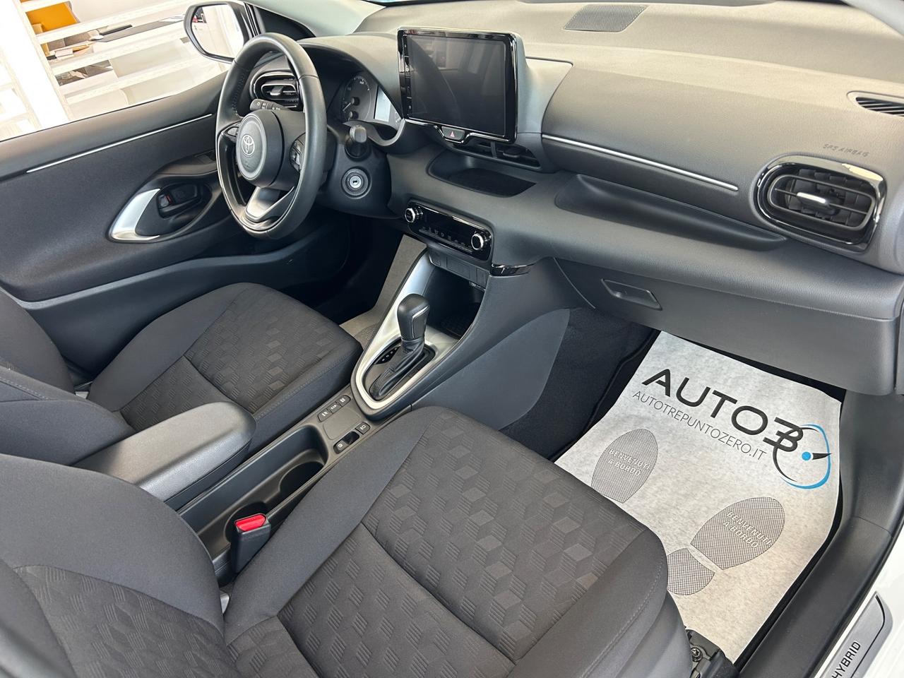 Toyota Yaris 1.5 Hybrid 5 porte Active Neopatentati