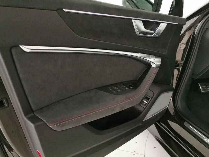 Audi A6 RS6 Avant 4.0 mhev performance quattro tiptronic