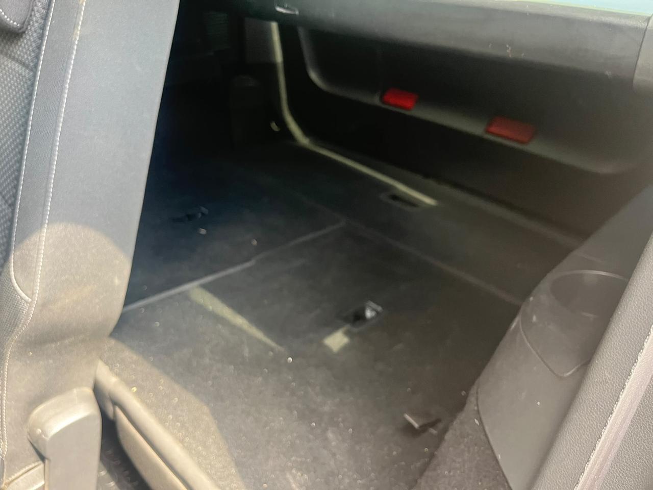 Volkswagen Touran 1.6 TDI Executive BlueMotion Technology