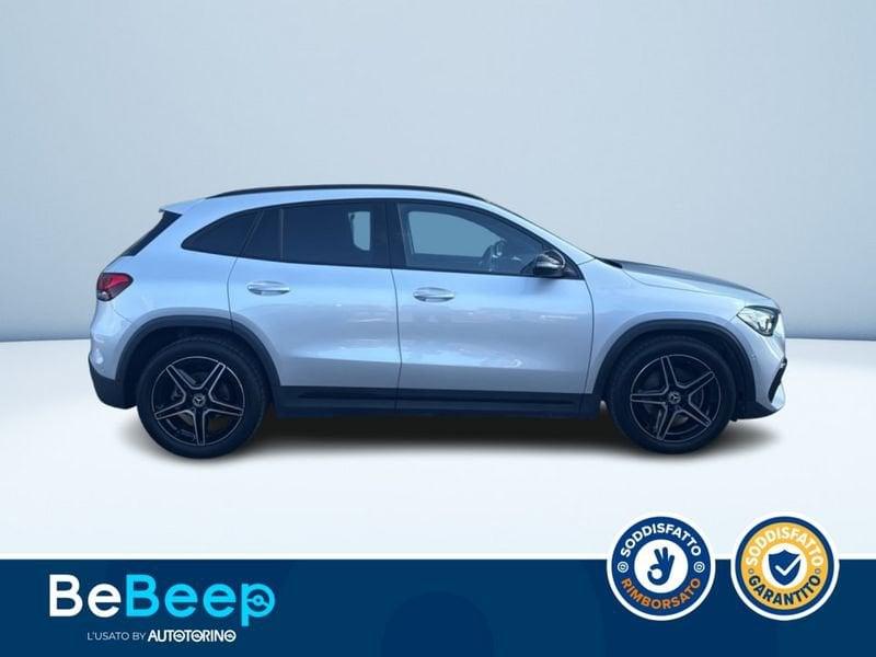 Mercedes-Benz GLA 200 D PREMIUM 4MATIC AUTO