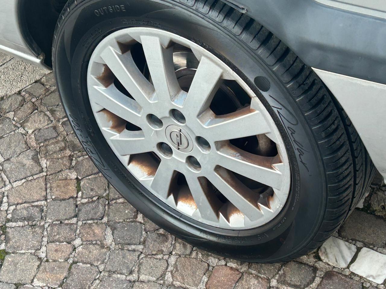 Opel Zafira 2.0 16V DTI cat Fashion Line