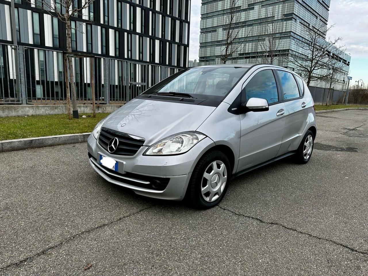 Mercedes-benz A 160 A 160 BlueEFFICIENCY Coupé Special Edition