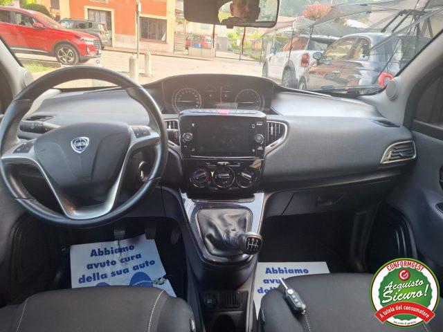 LANCIA Ypsilon 1.0 FireFly 5 porte S&S Hybrid Gold UN.PROP.