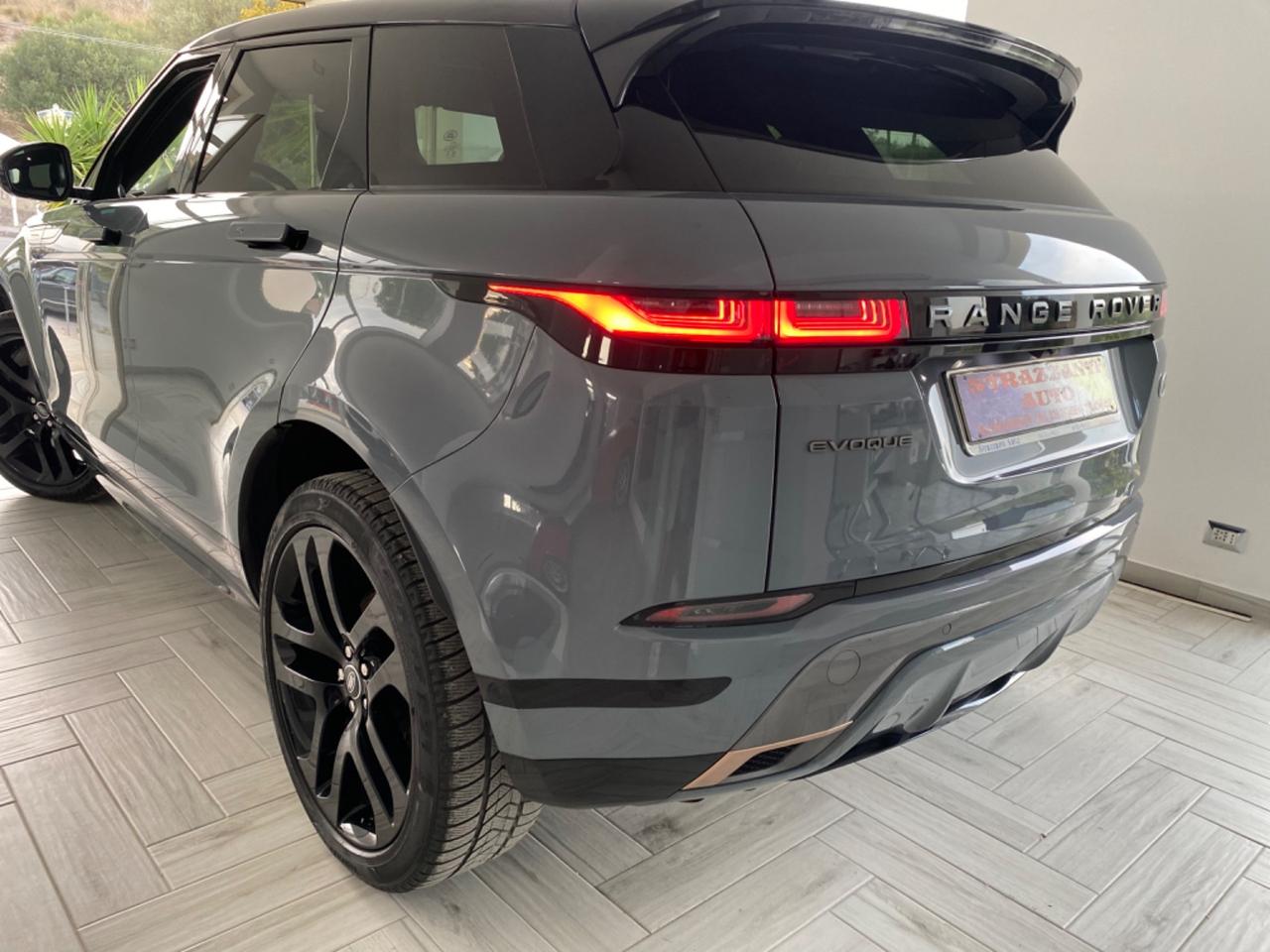 Range Rover Evoque 2.0D180CV R-Dynamic HSE R21/TETTO2021