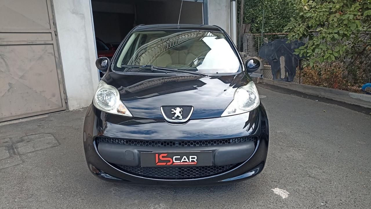 Peugeot 107 1.0 68CV 5p. Sweet Years