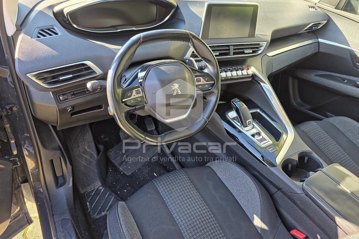 PEUGEOT 3008 BlueHDi 120 S&S EAT6 Business