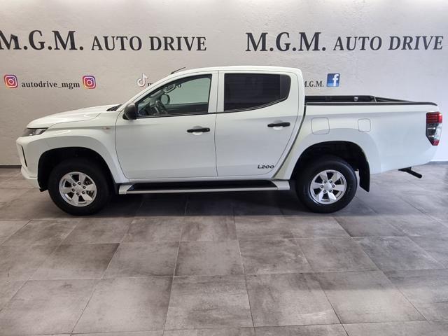 MITSUBISHI L200 2.3 D Double Cab 4x4 Easy Select Invite Connect