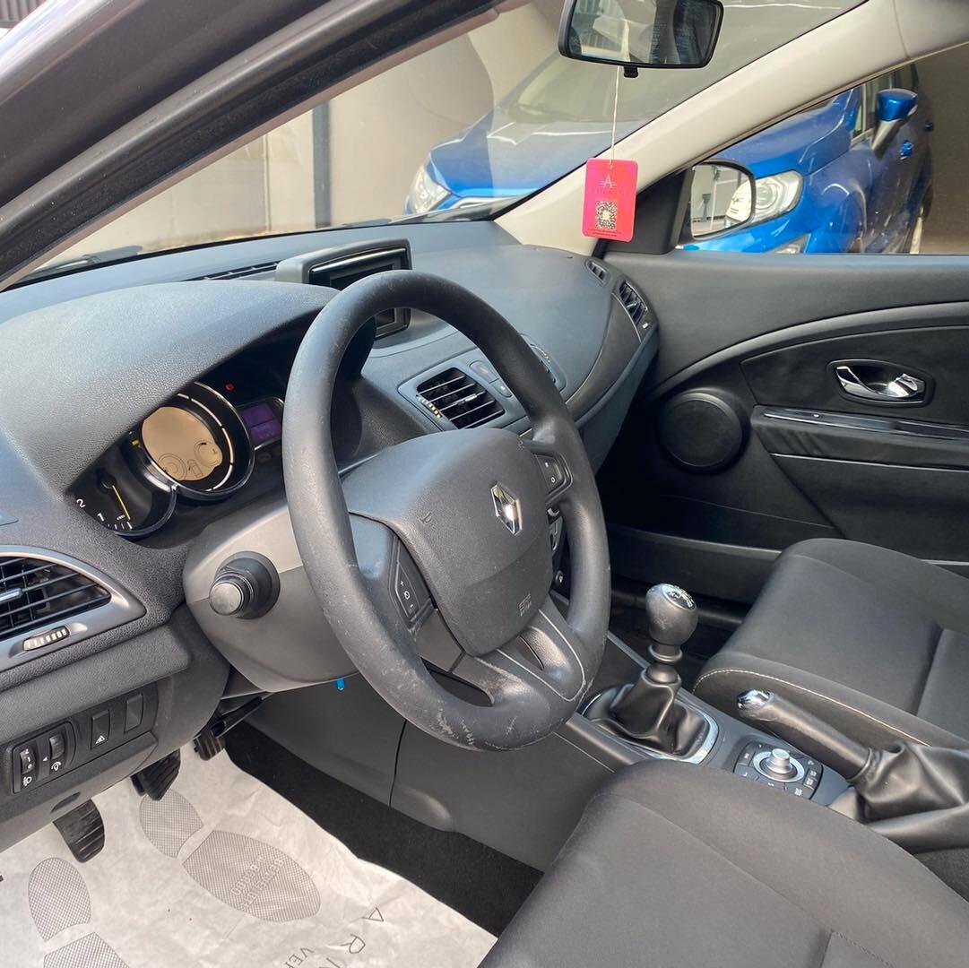 Renault Megane Mégane 1.5 dCi 110CV SporTour Wave