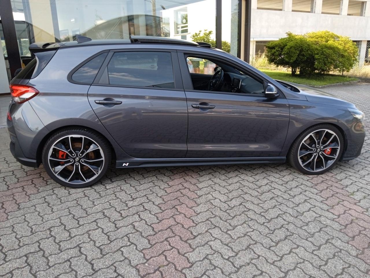 Hyundai i30 N PERFOMANCE TETTO PANORAMICO APRIBILE SENS PARK DOPPI 19" CRUISE CONTROL SED. ELETTTRICI IN ARRIVO