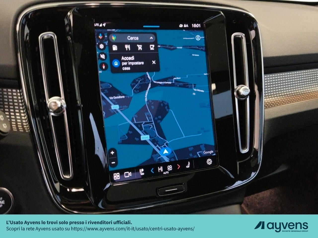 Volvo XC40 B4 automatico Ultra Dark