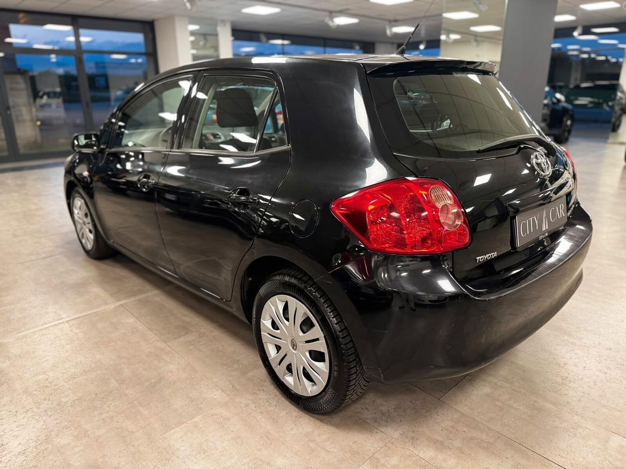 Toyota Auris 1.4 D-4D 5 porte