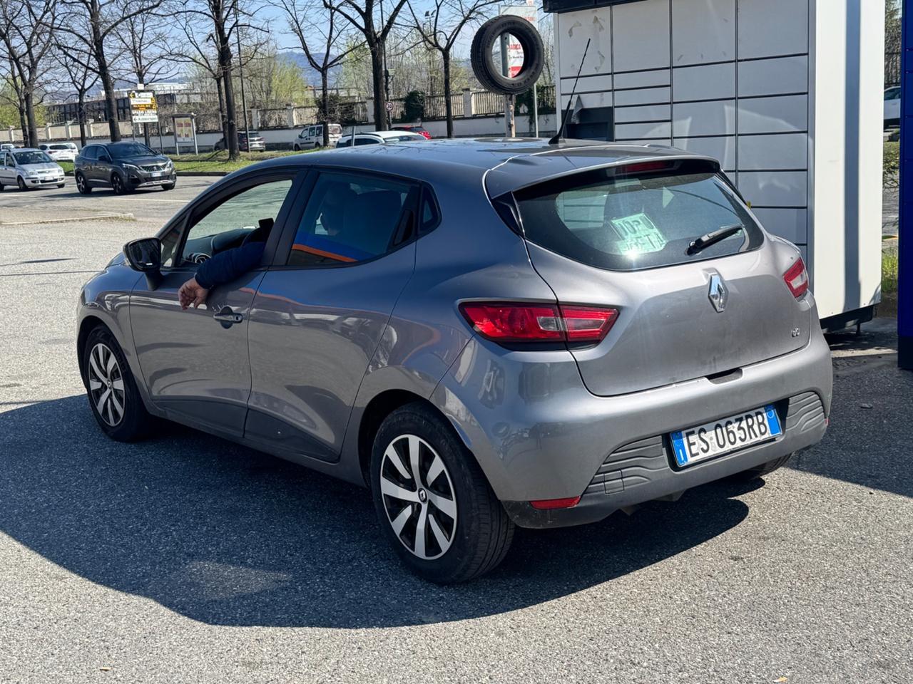 Renault Clio 1.5 dCi 8V 75CV 5 porte Wave