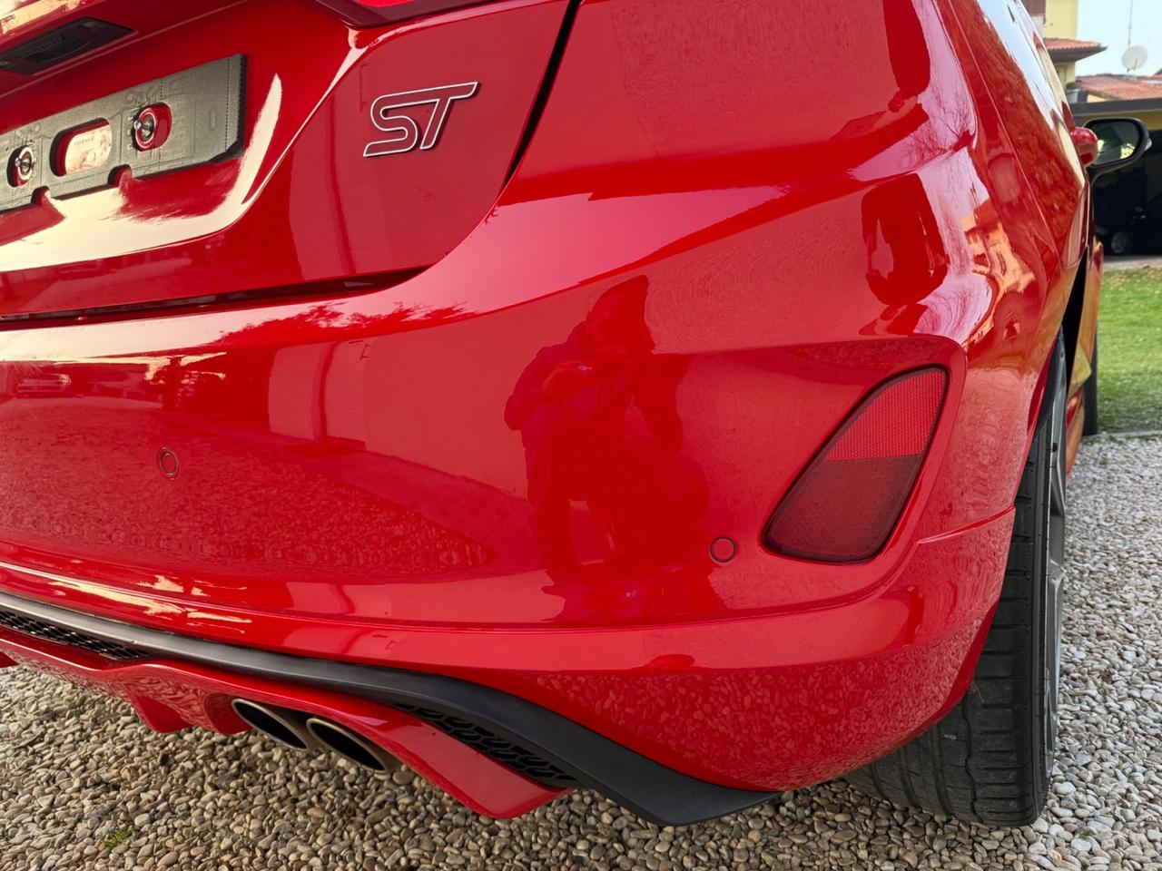 Ford Fiesta 1.5 Ecoboost 200 CV 3 porte ST