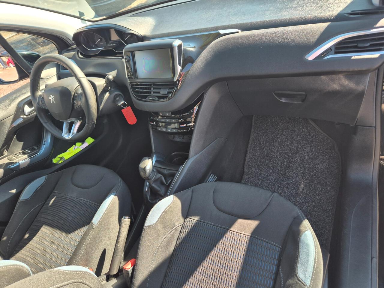 Peugeot 208 1.4 HDi 68 CV 5 porte Active