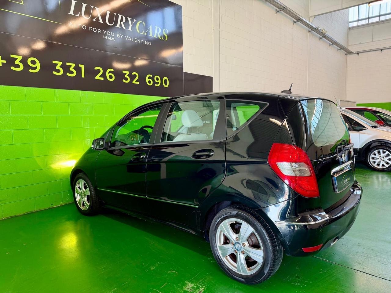 Mercedes benz A160 BlueEFFICIENCY PREMIUM