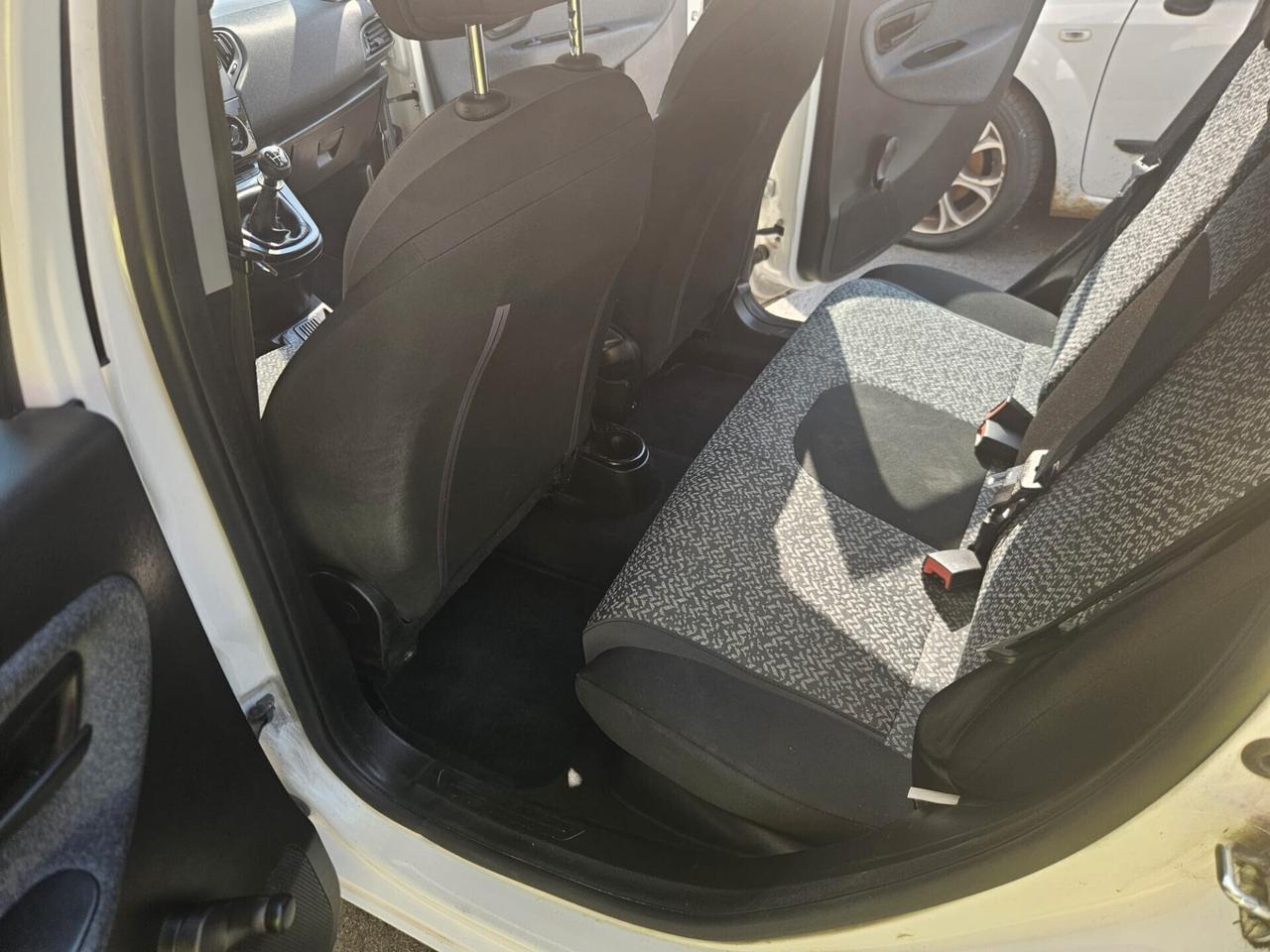 Lancia Ypsilon 1.2 69 CV 5 porte GPL Ecochic Gold