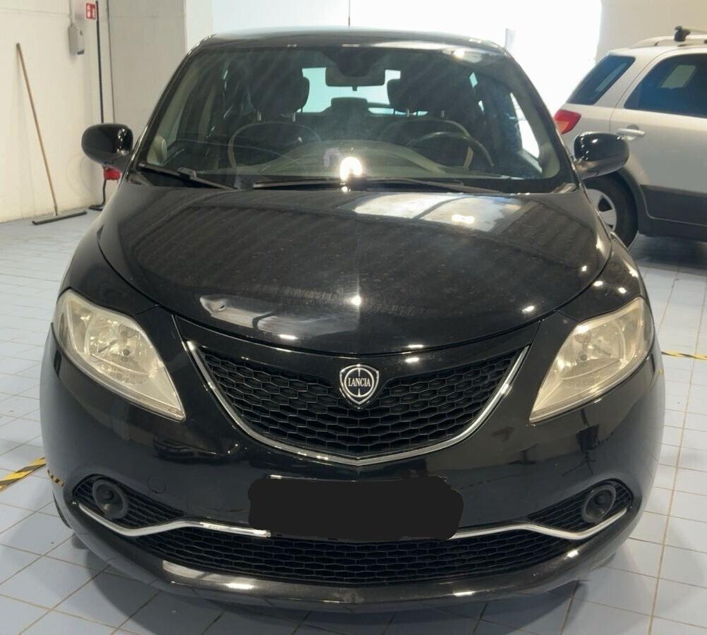 Lancia Ypsilon 1.2 69 CV 5 porte GPL Ecochic Gold