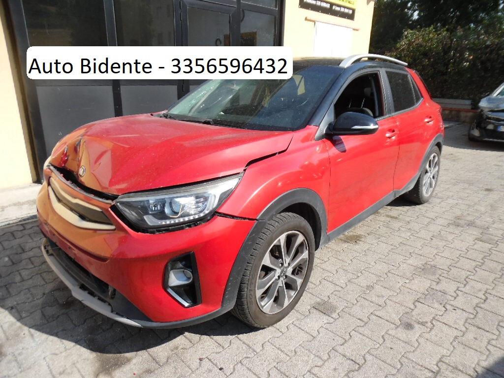 Kia Stonic 1.4 MPI 100 CV Urban
