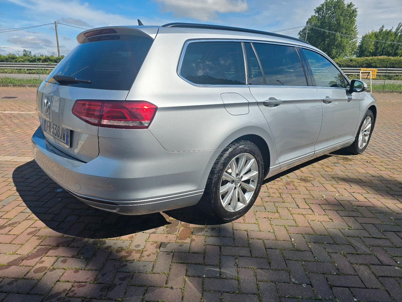 Volkswagen Passat Variant 1.6 TDI Business BlueMotion Technology
