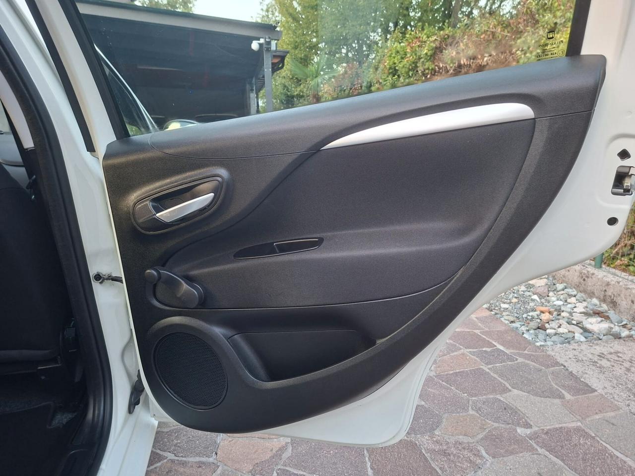 Fiat Punto 2016 Lounge