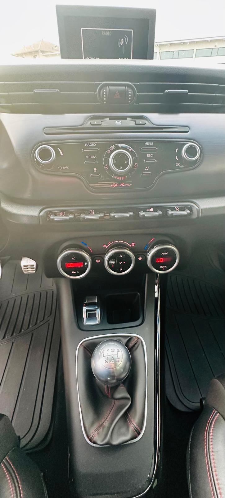 Alfa Romeo Giulietta 1750 TBi Quadrifoglio Verde