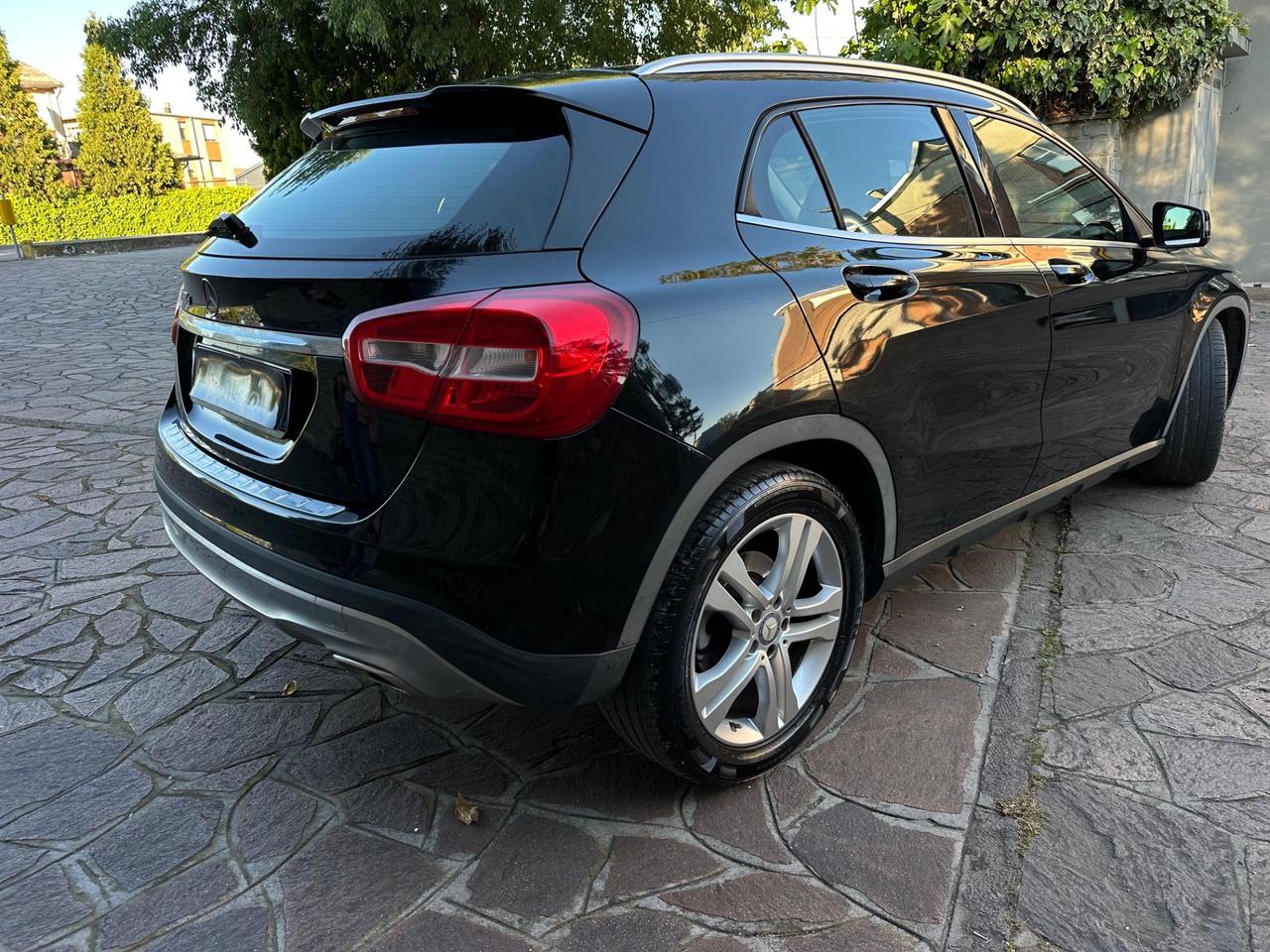 Mercedes-benz GLA 180 d Sport