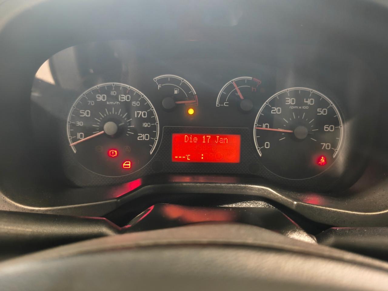 Fiat Qubo 1.3 MJT 95 CV Trekking