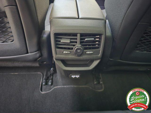 PEUGEOT 3008 PureTech Turbo 130 GT + Tetto