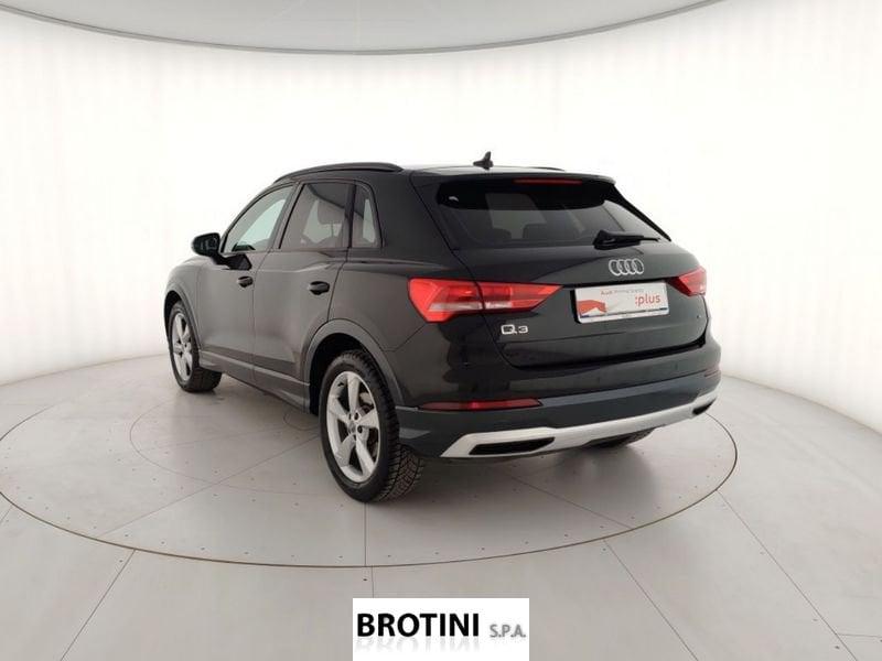 Audi Q3 45 TFSI quattro S tronic Business Advance